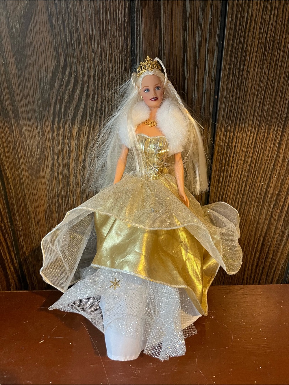 Barbie Celebration Special 2000 Edition Doll Preowned  No  Shoes